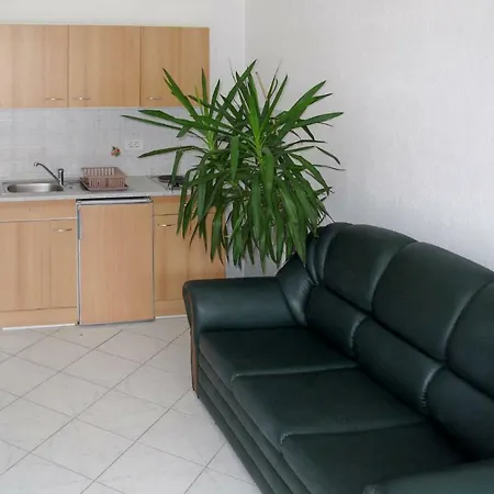 Apartment Fjolla - Lbn437